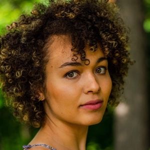 Meet your Posher, Mercedes